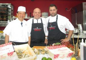 Asian-Chef Akira Oshima, Chef-Kok Mark Vaessen & Sous-Chef Ingmar Ipema (Vlnr.)