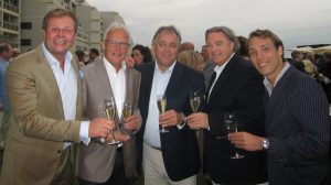 (Fletcher hotel baron) Chris Luken, Burgemeester Noordwijk Jan Rijpstra, (ondernemen is entertainen) Aad Ouborg, Erwin (Van Lambaart Entertainment) & (ondernemer)Tim Ouborg (Vlnr.)