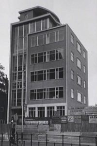 Oude gebouw van de PTT (1951)